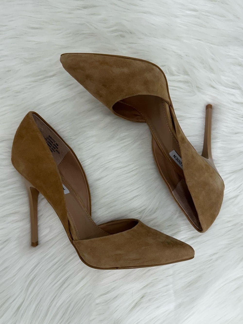 Steve Madden Varcityy Pumps